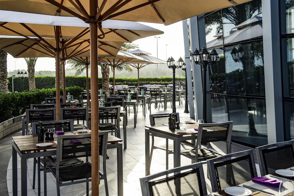Novotel Abu Dhabi Gate Eksteriør bilde
