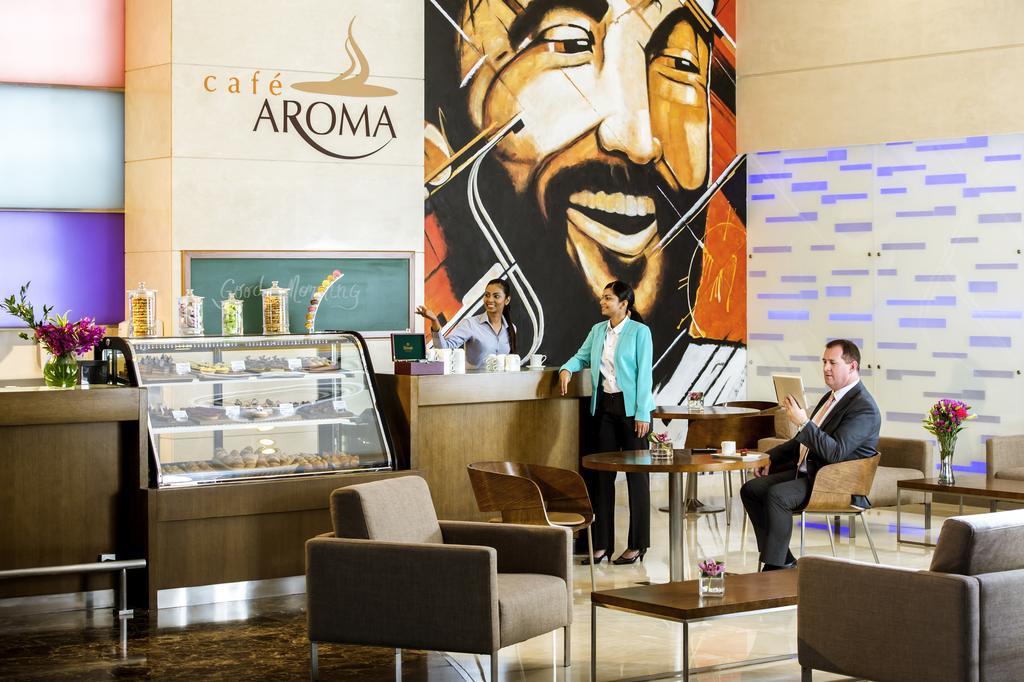 Novotel Abu Dhabi Gate Eksteriør bilde